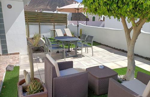 THE WHITE HOUSE with Pool - Playa Blanca - Foto 12