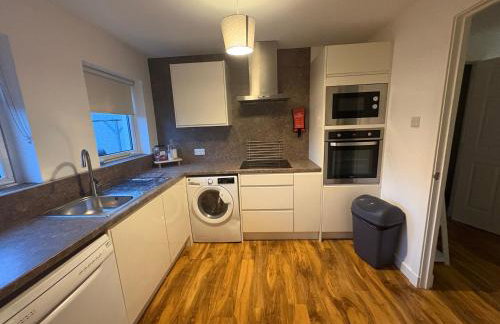 Premium Village Stay near Train & Loch - Foto 3