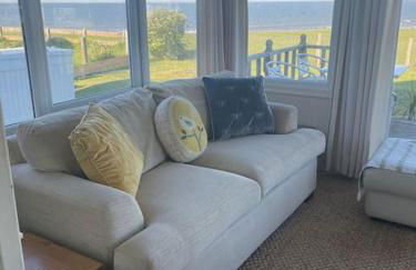 Stunning sea view beach front bungalow Bacton - Photo 30