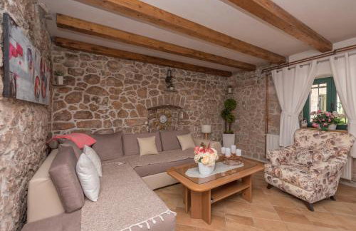 Holiday home Stipanovi Dvori with jacuzzi and pool - Foto 32