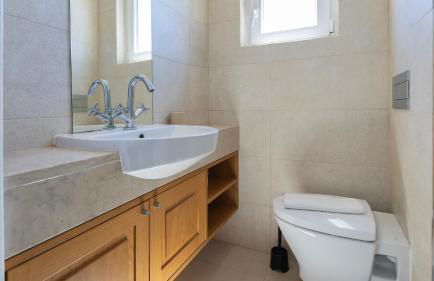 Charming Belém 3BDR Property by LovelyStay - Photo 26