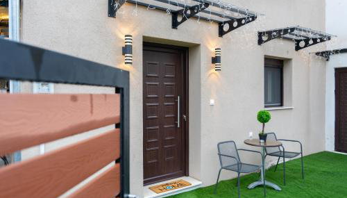 Sefis House - Photo 3