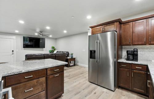 The White House Coveted Triplex Near Lake - Foto 33