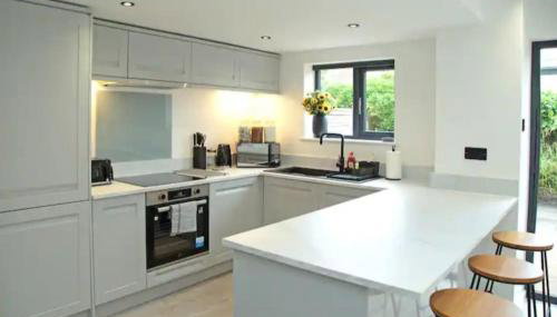 Modern Luxury 4 Bed House in Heart of Macclesfield - Foto 1