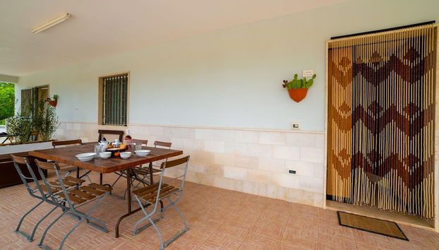 Entrada (vista interior)