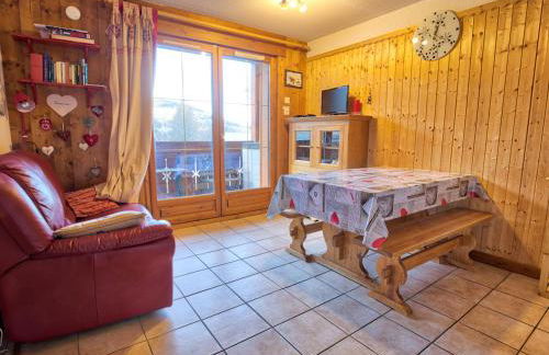 Appartement cosy 4 personnes avec WIFI et parking au pied des pistes - FR-1-505-5 - Foto 3