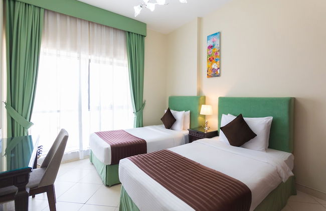 Auris Boutique Hotel Apartments - Photo 11