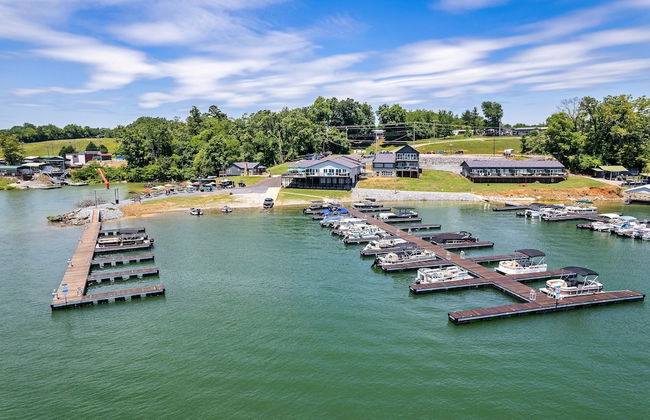 The Lodge at Lakeside - Photo 54