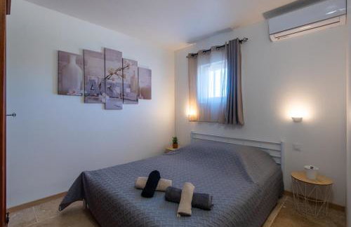 Villa l'ESTEL charme provençal, 15 pers, piscine privée & aire de jeux, au coeur du triange Arles-Avignon-Nîmes - Foto 26