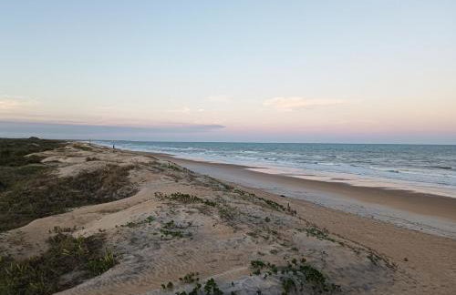 Casa Tartaruga 1 - Luxo com Hidromassagem a 50m do Mar - Photo 7