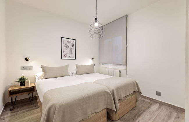 Sitges Group Blue and White - Photo 25