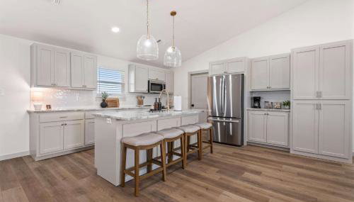 Group Ready! 3BR Home Near WinStar - Foto 4, stove, dishwasher