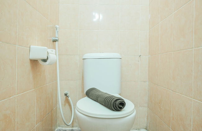 Comfy and Strategic 2BR at Menteng Square Apartment - Photo 15