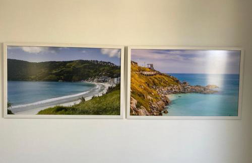 Prainha com roupa de cama e banho - Foto 15