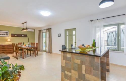 Holiday Home Villa Martin - Rückzugsort auf dem Land mit Pool by Interhome - Photo 20