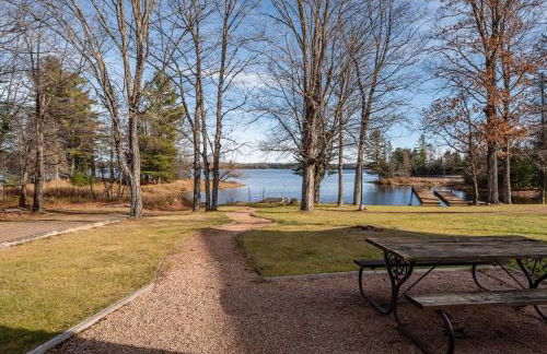 Cedar Cove Cabin 2 - Foto 17