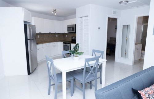 Little Habana Aparts close to Calle 8 - Foto 52