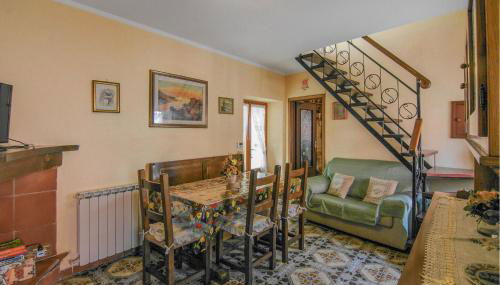 Nice Home In Azzano With Wifi - Foto 3