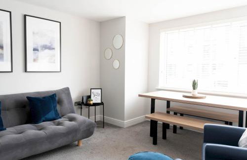 Lovely, comfortable 2-bed Braehead - free parking - Pass the Keys - Foto 24