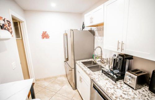 Buena Creek Vista Primary Subdivided Home with Views and Pool - Foto 67