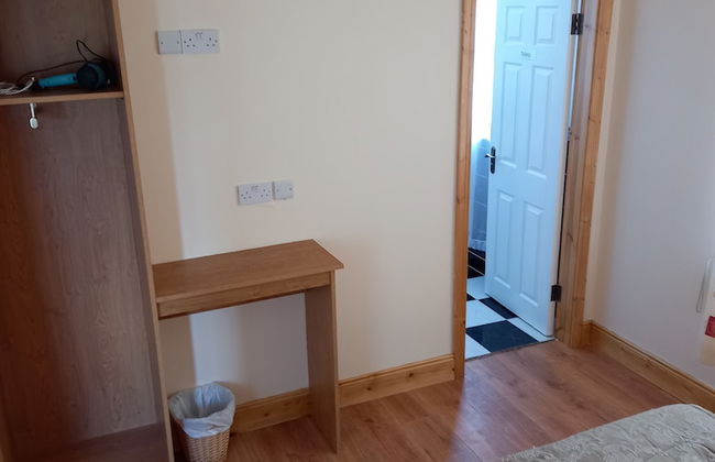 Stunning 1-bed Apartment Valentia Island - Photo 2