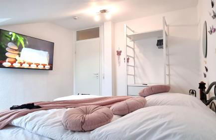 CEC-Spezial, 2 Wohnungen nebeneinander, bis 12 Personen, Klimaanlage, Parkplätze - Foto 25