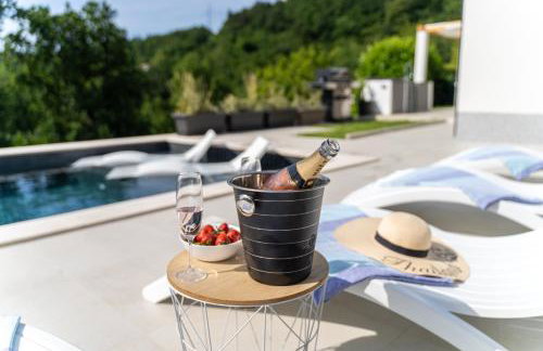 Villa Mare&Monti in Opatija, Heated pool with sea view - Foto 22