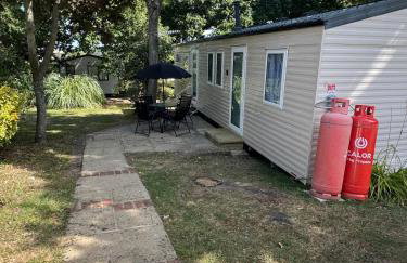 The Squirrel's Nest Stylish Modern Caravan Stay - Foto 3