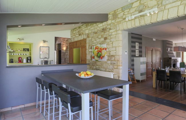 Modern Mansion in Vielsalm With Sauna and Private Pool - Foto 8