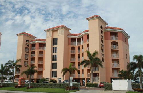 Surf Beach Treasure Island Resort - Photo 38