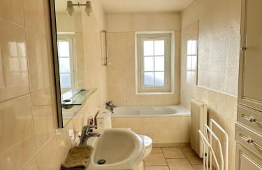 Maison avec terrasse - Centre Historique de Moret - Foto 17