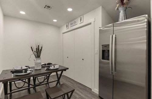 Monticello Cottage in Tulsa - Photo 14