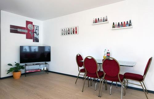 bonquartier - Design Apartment mit Balkon, Arbeitsplatz und Parkplatz - Foto 11