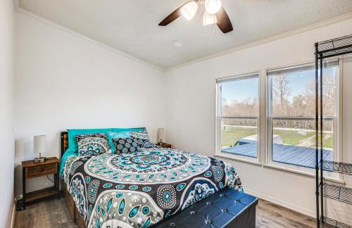 Waterfront Trinity Vacation Rental with Hot Tub! - Photo 18