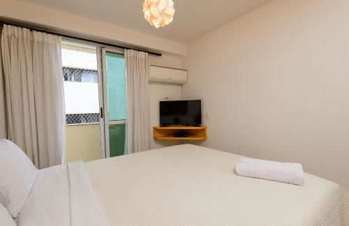 Flat c/ Limpeza Diária e Estacionamento - LB507 - Foto 32