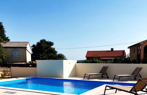 Villa Mira Garica by El-Pi Tours - Photo 15