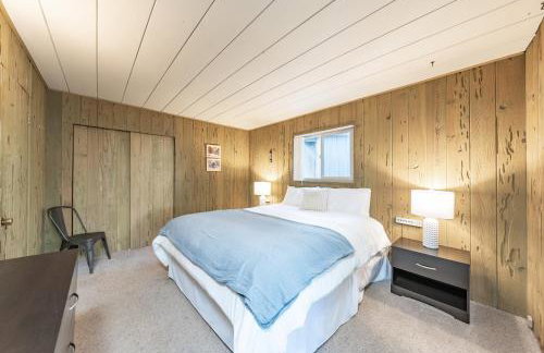 Elderberry Bluejay Location Goals Tub Time - Photo 25