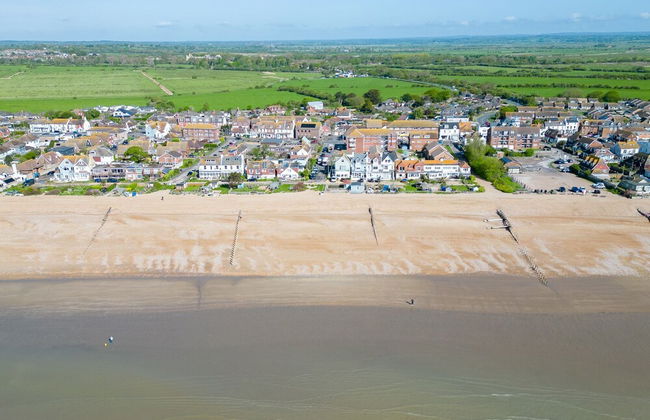 Blissful Bay Just a Stone s Throw Away - Foto 38