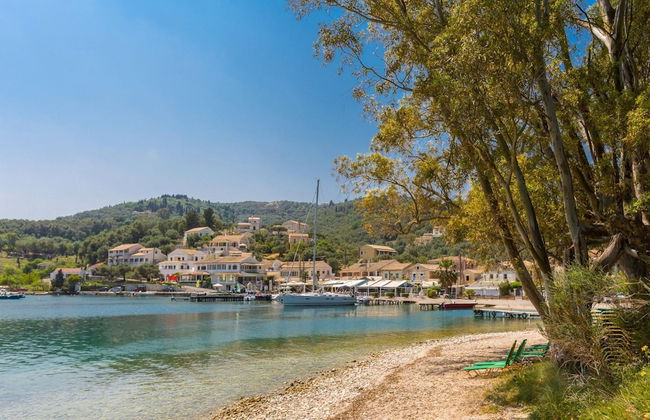 Villa Eleni Agios Stephanos - Foto 35