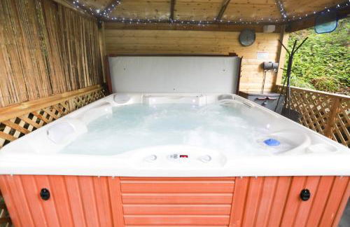 Woodside Oak hot tub & pool sleeps 4-6 - Foto 15