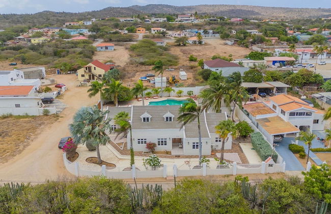 Charming Cunucu Home Pvt Pool Outdoor Kitchen - Foto 70