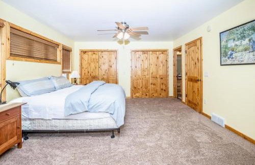 Northwoods Getaway - Photo 16