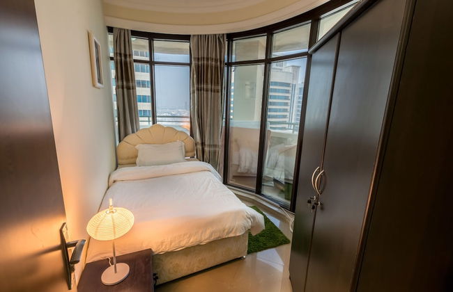 Marina Crown Tower - Photo 63