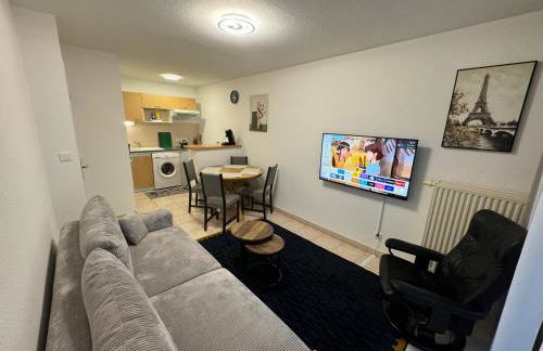 Appartement calme avec balcon, à 4km du centre, Parking, WI-FI, Netflix gratuit - Foto 10