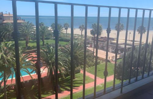 Mirando al mar. Primera linea de playa - Foto 53