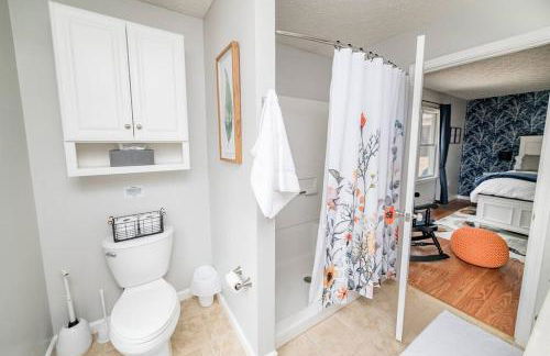 Massanutten 2 King Suites 4 BR Hot Tub Game Room Kids Toys Flower on the Mountain - Foto 37