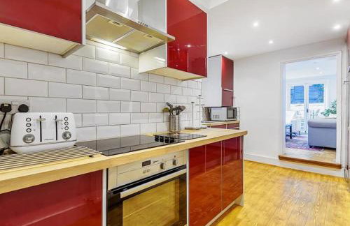 Sunny, 2bed 2bath, garden apartment near Hyde Park - Foto 3