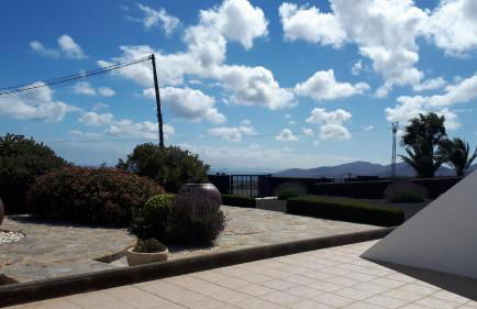 Villa Essence - a unique detached villa with A-C, heated private pool, hottub, gardens, patios and stunning views! - Photo 17