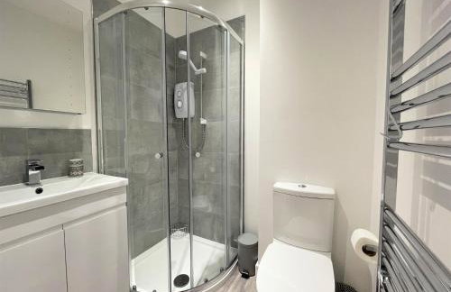 Modern 2 Bed Apt Centre Of Penzance, Lift Access - Photo 8