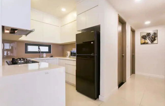 ICON 56 Luxury Aparment - Photo 35